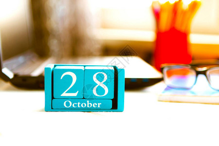 10月28日每月第28天关于人力资源管理主管工作场所背景的日历秋图片