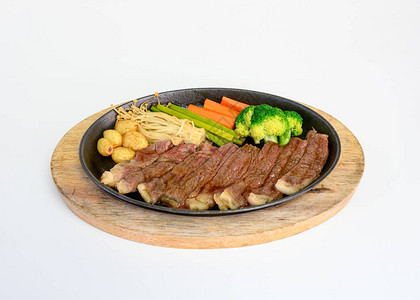 日本的怀奎牛肉切片在图片