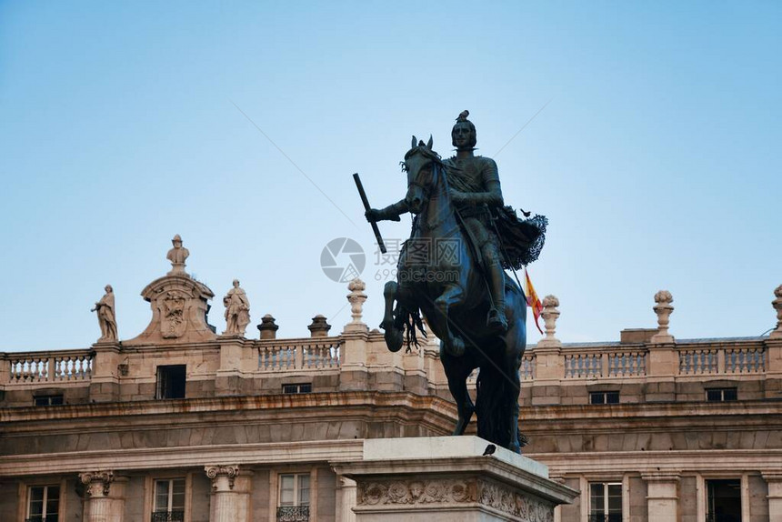 费利佩四世骑着马在西班牙马德里皇家图片