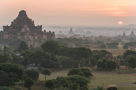 缅甸缅甸和亚洲巴根的日出图片