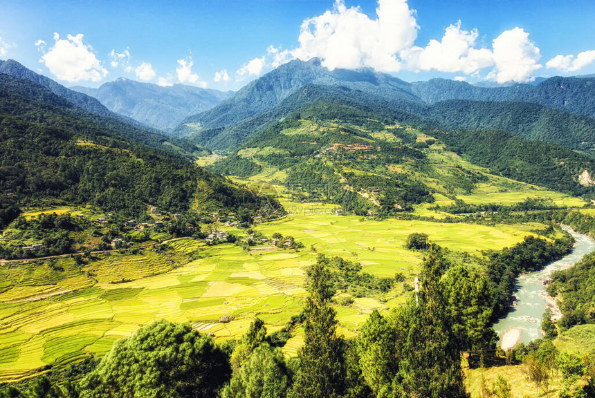 不丹提供丰富的矿泉水图片