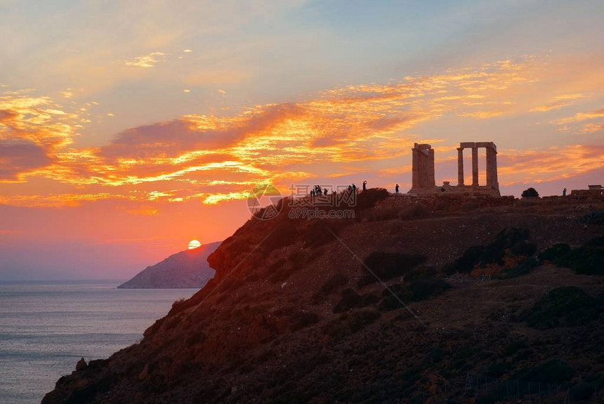 希腊雅典附近波塞冬神庙的日落图片