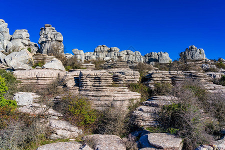 岩石独特的形状是由于15亿年前侏罗纪时期发生的侵蚀背景图片