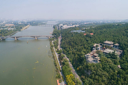 沂河河南省长门格罗托斯洞穴YiRiverL背景