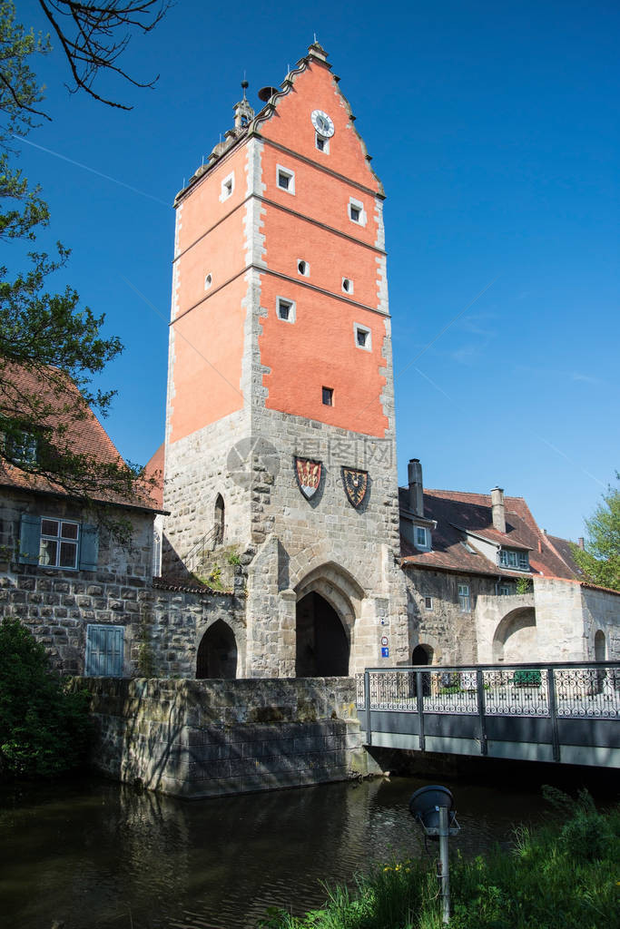 Dinkelsbuehl是德国南部巴伐利亚中弗朗哥尼亚的一个具有历史意义的城镇图片
