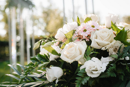 婚礼装饰鲜花背景图片