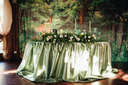 用于婚礼宴会厅装饰大气图片