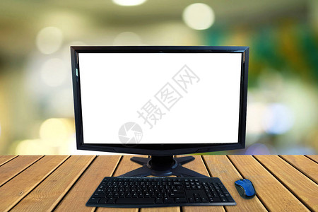 空白屏幕键盘和无线鼠标的计算机台式电脑桌面笔记图片