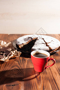 咖啡巧克力和蛋糕甜点图片