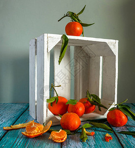 新鲜和成熟的柑橘水果图片