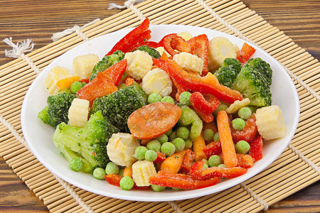 冷冻的速食蔬菜图片