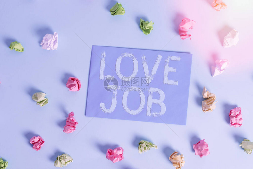 概念手写显示爱工作旨在帮助找到适合我们的充实工作的概念意义彩色衣夹矩图片