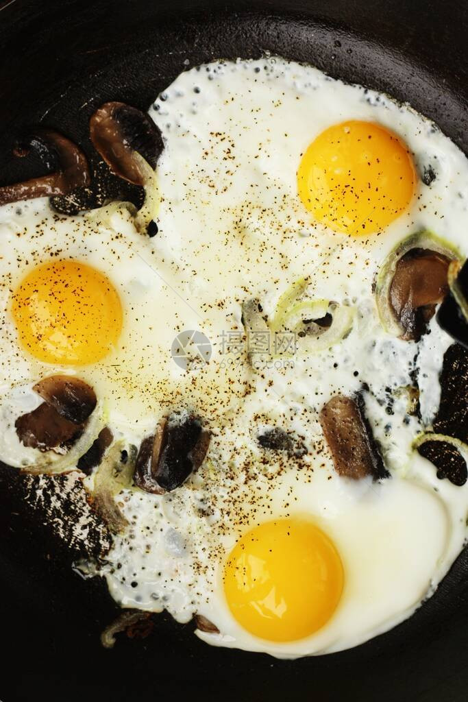 蘑菇洋葱炒鸡蛋宏图片