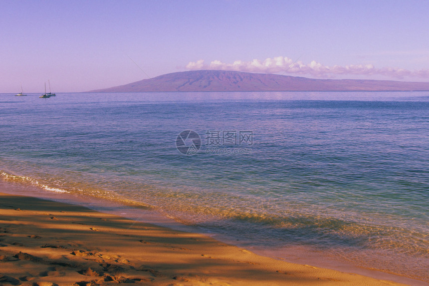 沿Maui海岸图片