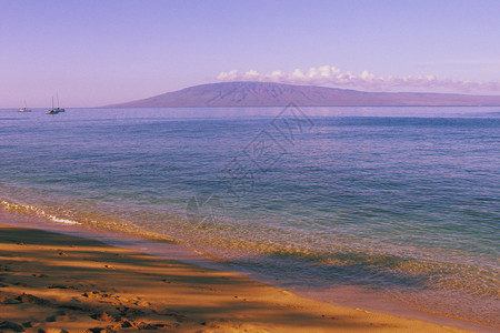 沿Maui海岸图片