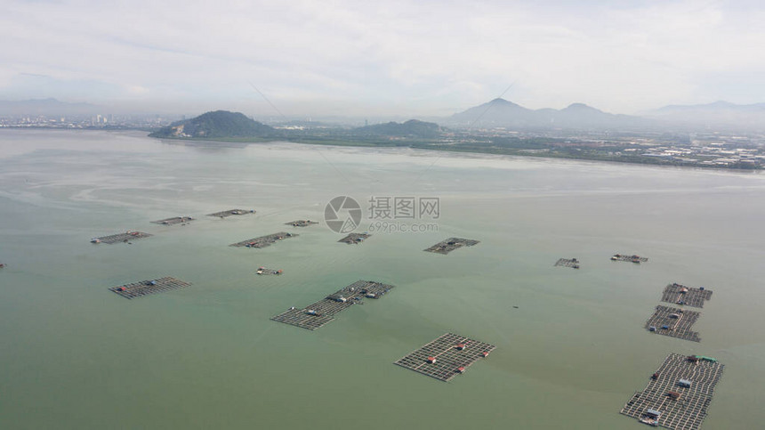 槟城海上空中养鱼场图片