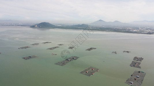 槟城海上空中养鱼场图片