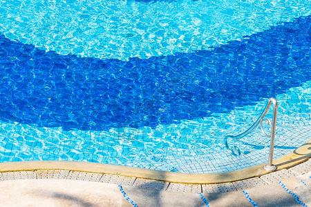 度假旅游背景的酒店度假村游泳池美图片