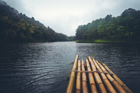 储油层PangUngEssir旅行储备和BambooRaf图片