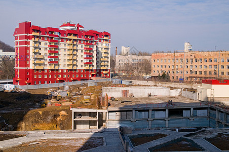 起重机和建筑图片