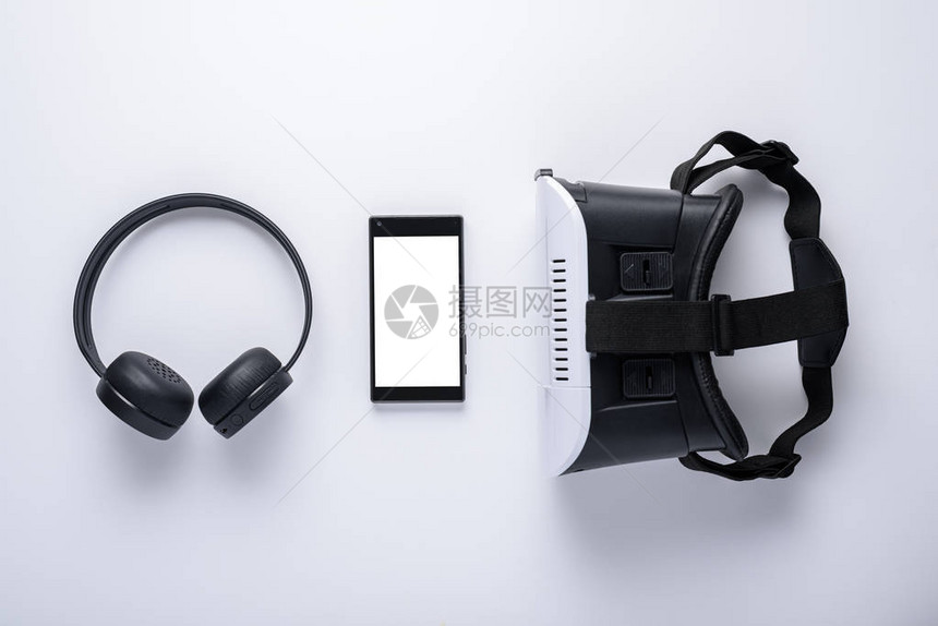 无线耳机白屏智能手机和虚拟眼镜等成套现代图片