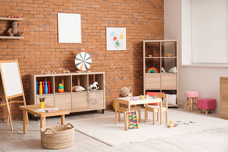 幼儿园现代房间图片