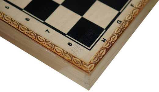 一个木制棋盘盒的特写包含棋子图片