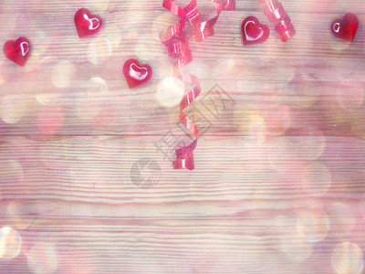 爱情人节的情人节与宝石晶红心图片