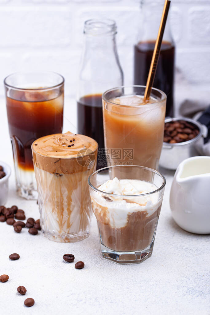 冷酿咖啡咖啡汤力冰淇淋拿铁和dal图片