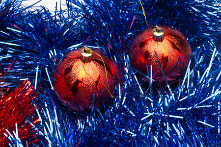 圣诞舞会是圣诞树的装饰图片