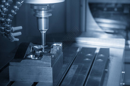 CNC磨粉机用固态球末端工具切割注射模具部件通过机械中心进行现代图片