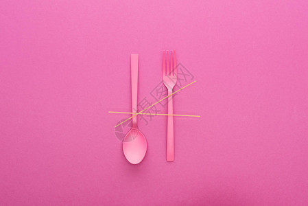 粉塑料勺子翻倒叉口与面条隔图片