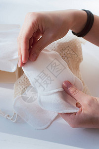 小毛巾用来洗化妆品微薄毛巾可以轻松清洗女图片