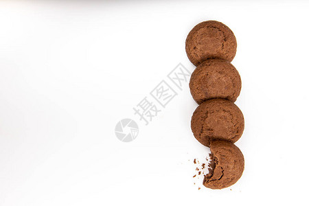 棕色巧克力薯片饼干软美味里面填图片