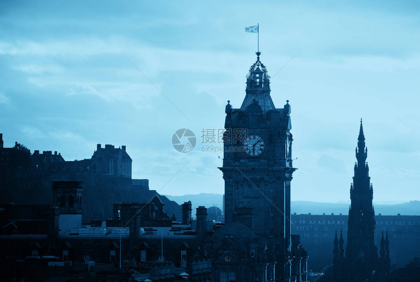 爱丁堡市的天线从英国图片