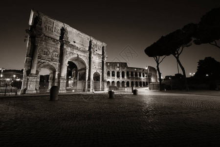 康斯坦丁的Colosseum和Arch在意大利图片