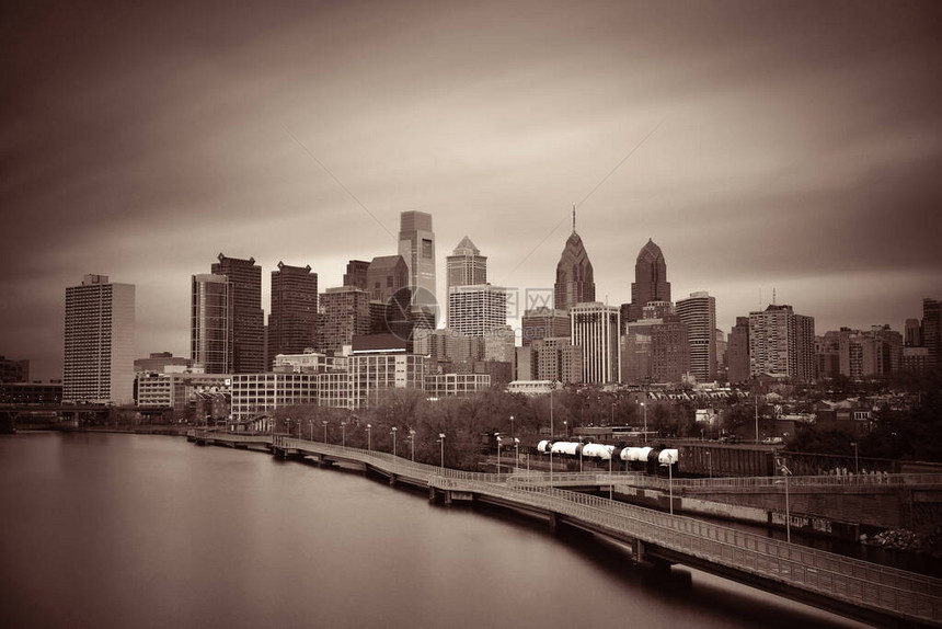 费城天际线与城市建筑图片