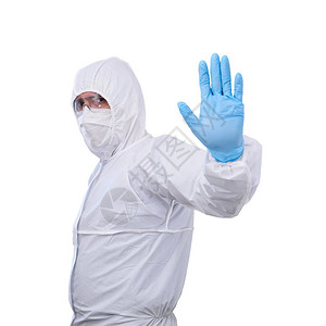 身穿一次防疫抗菌隔离套装的男流行病学家用一只手在白色背景上隔离图片