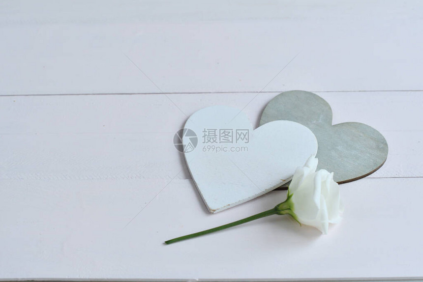 情人节浪漫背景与心和鲜花情人节贺卡模板美丽的Eustoma春天卡为母亲节图片