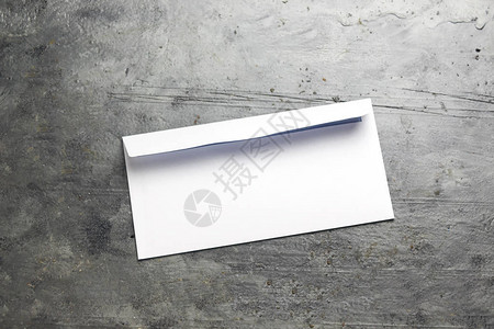 白信封模拟灰色背景图片