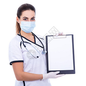 戴面罩的女医生持有剪贴板空白纸在白色图片