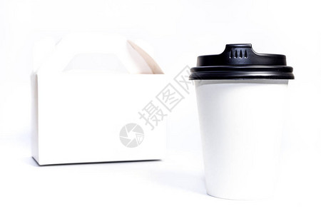 咖啡杯和带走午餐盒上白色孤立图片