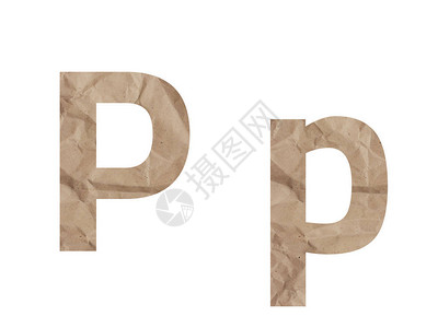 字母P字母体母在白色上隔离皱巴的包装纸质感效果背景图片
