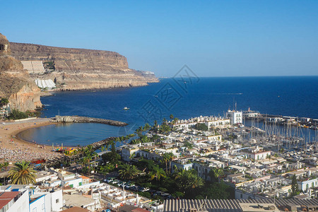 西班牙加那利群岛大加那利岛莫干港风景如画的港口图片