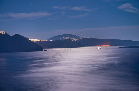 希腊圣托里尼海岸背景图片