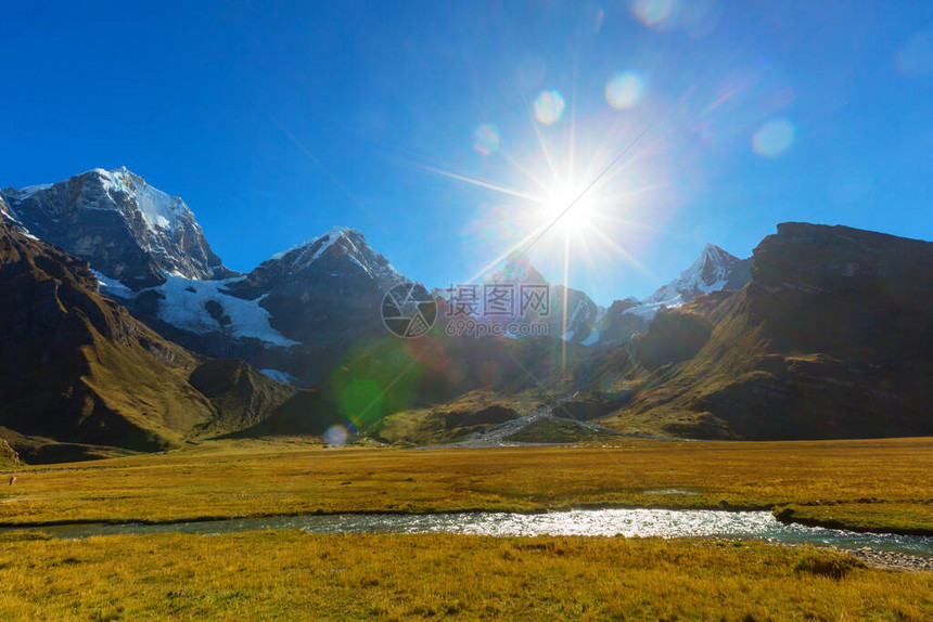 秘鲁南美洲CordilleraHuayhuash的图片