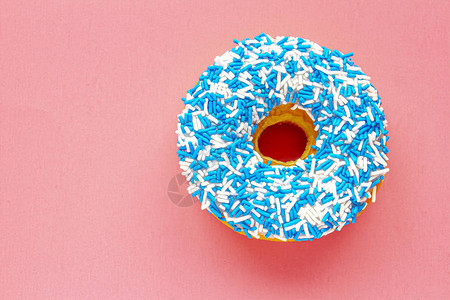 一个加拿大香草Dip甜圈彩色蓝和白色图片
