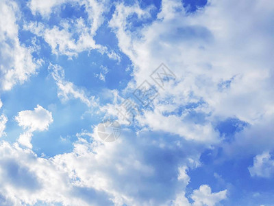 背景蓝天白云图片