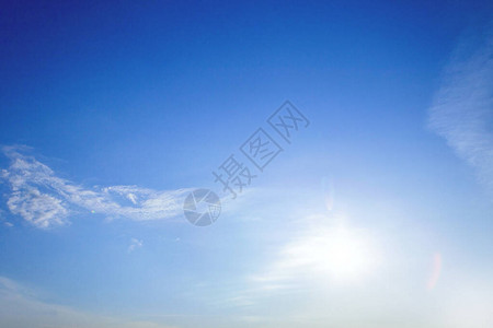 景观天际线和蓝天白云晴朗的天气图片