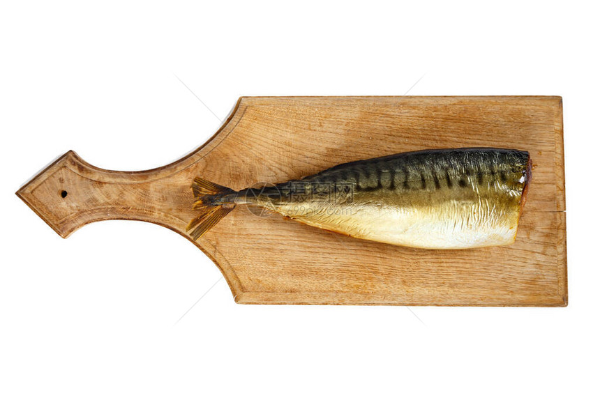 厨房木板上熏鲭鱼的照片图片